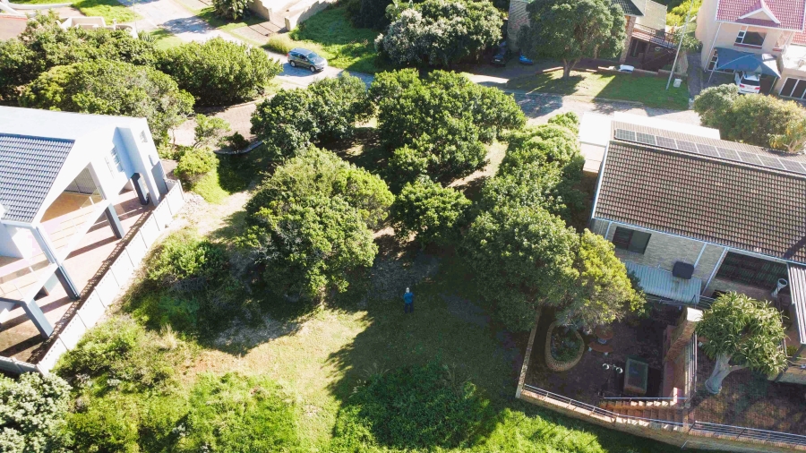 0 Bedroom Property for Sale in Paradise Beach Eastern Cape